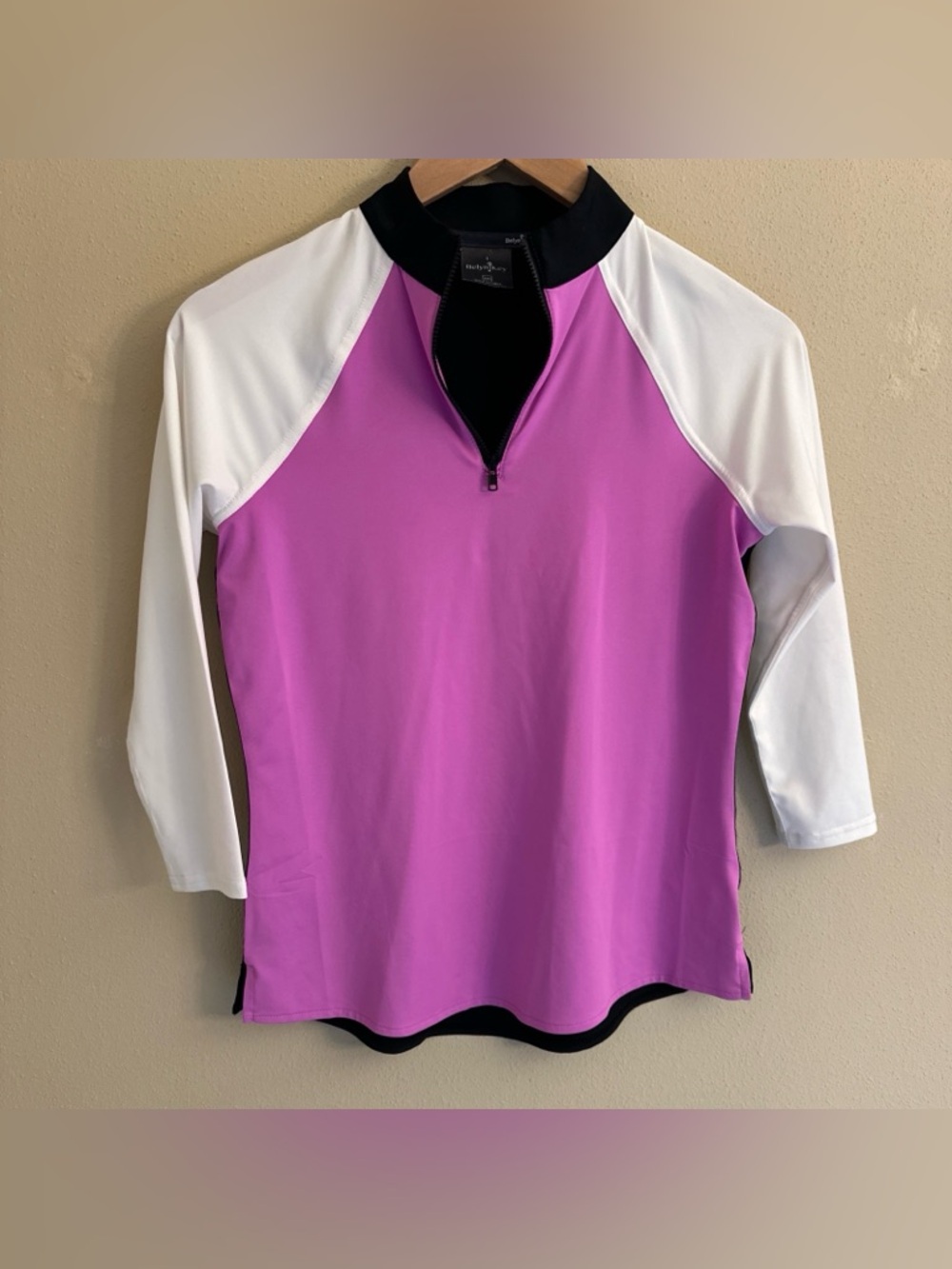 Belyn Key Sofia Golf 1/4 Zip Colorblock Top Mock Neck UPF Tennis Preppy